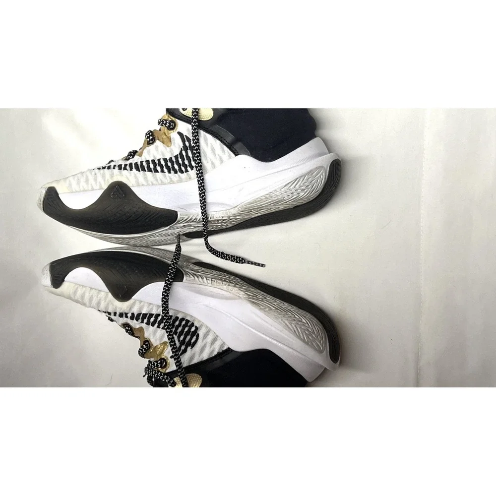 Nike Giannis Immortality Men's Basketball Sneakers White Gold Black Mesh Low Top